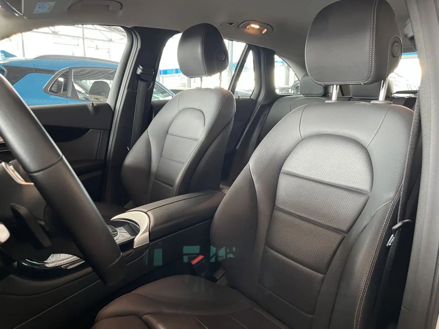 GLC 300 4Matic*ACC*SHZ*LED*Leder*Memory*Navi*AHK