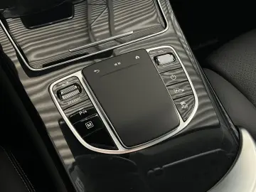 GLC 300 4Matic*ACC*SHZ*LED*Leder*Memory*Navi*AHK