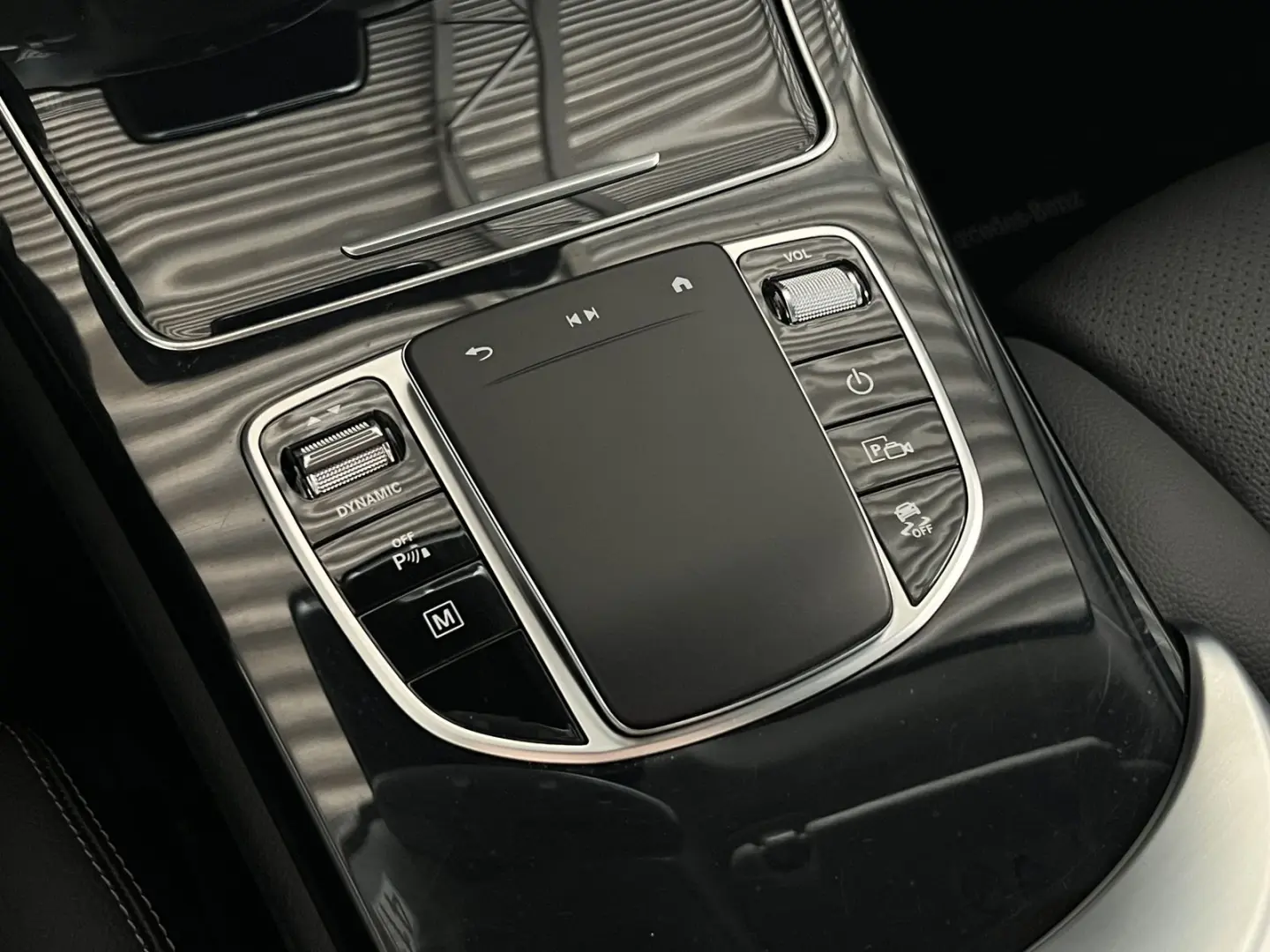GLC 300 4Matic*ACC*SHZ*LED*Leder*Memory*Navi*AHK