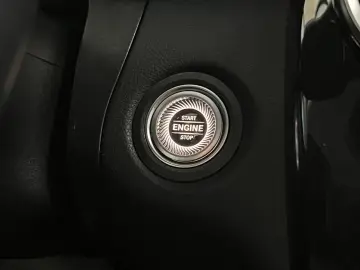 GLC 300 4Matic*ACC*SHZ*LED*Leder*Memory*Navi*AHK