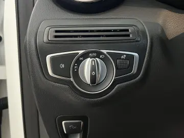 GLC 300 4Matic*ACC*SHZ*LED*Leder*Memory*Navi*AHK