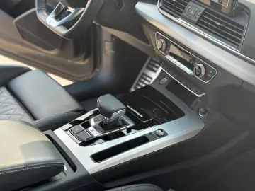SQ5 Sportback 3.0 /Pano/21