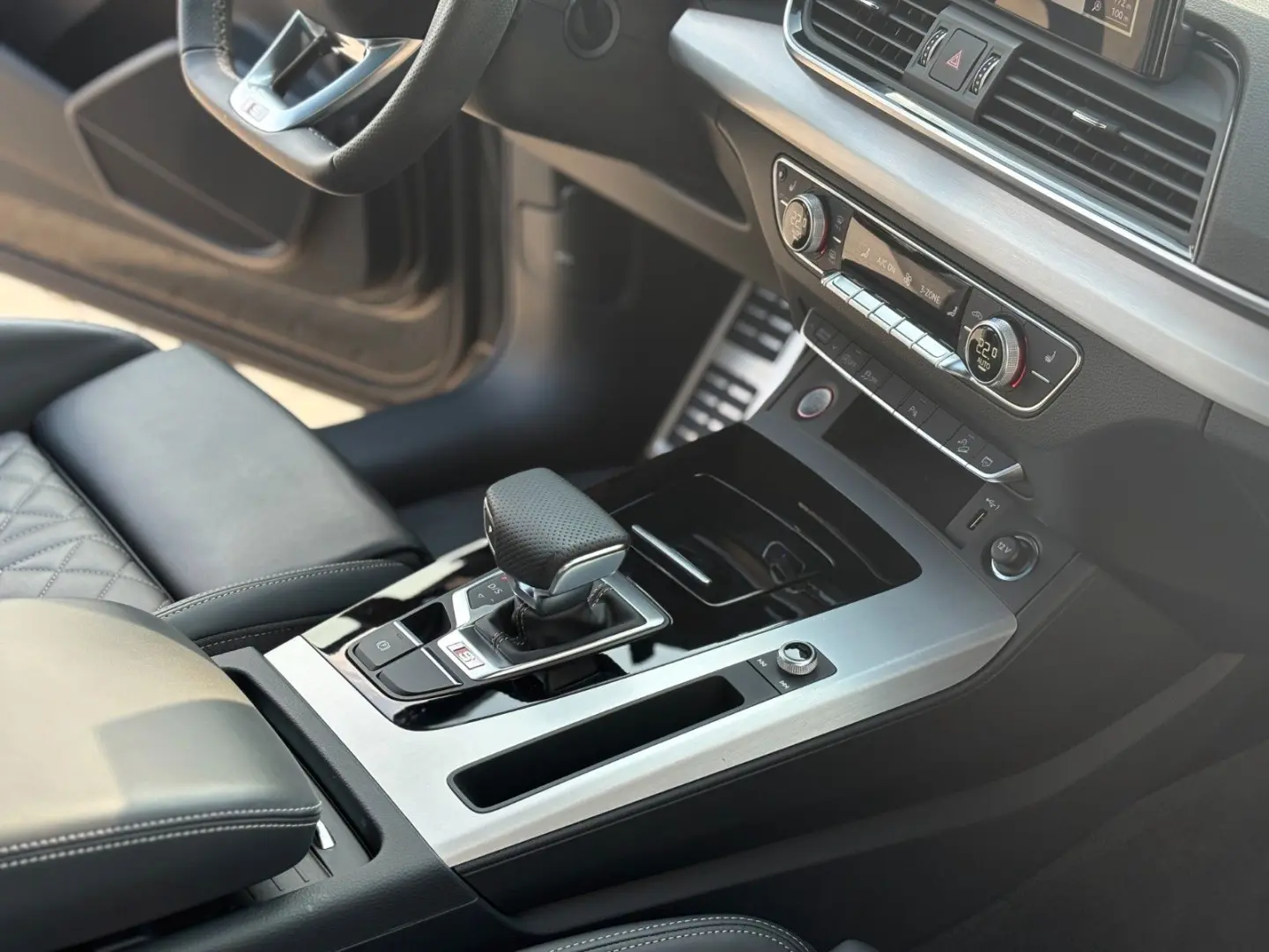 SQ5 Sportback 3.0 /Pano/21