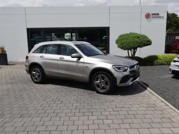GLC 300 de 4M AMG-KeylessGo-Distronic-Kamera