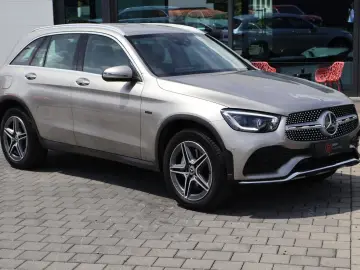 GLC 300 de 4M AMG-KeylessGo-Distronic-Kamera