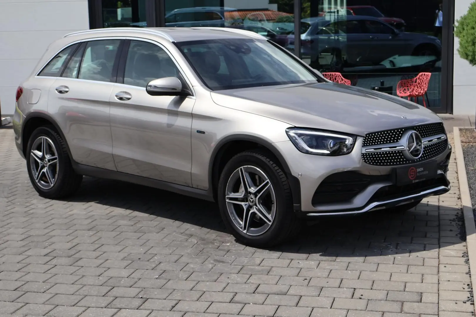 GLC 300 de 4M AMG-KeylessGo-Distronic-Kamera