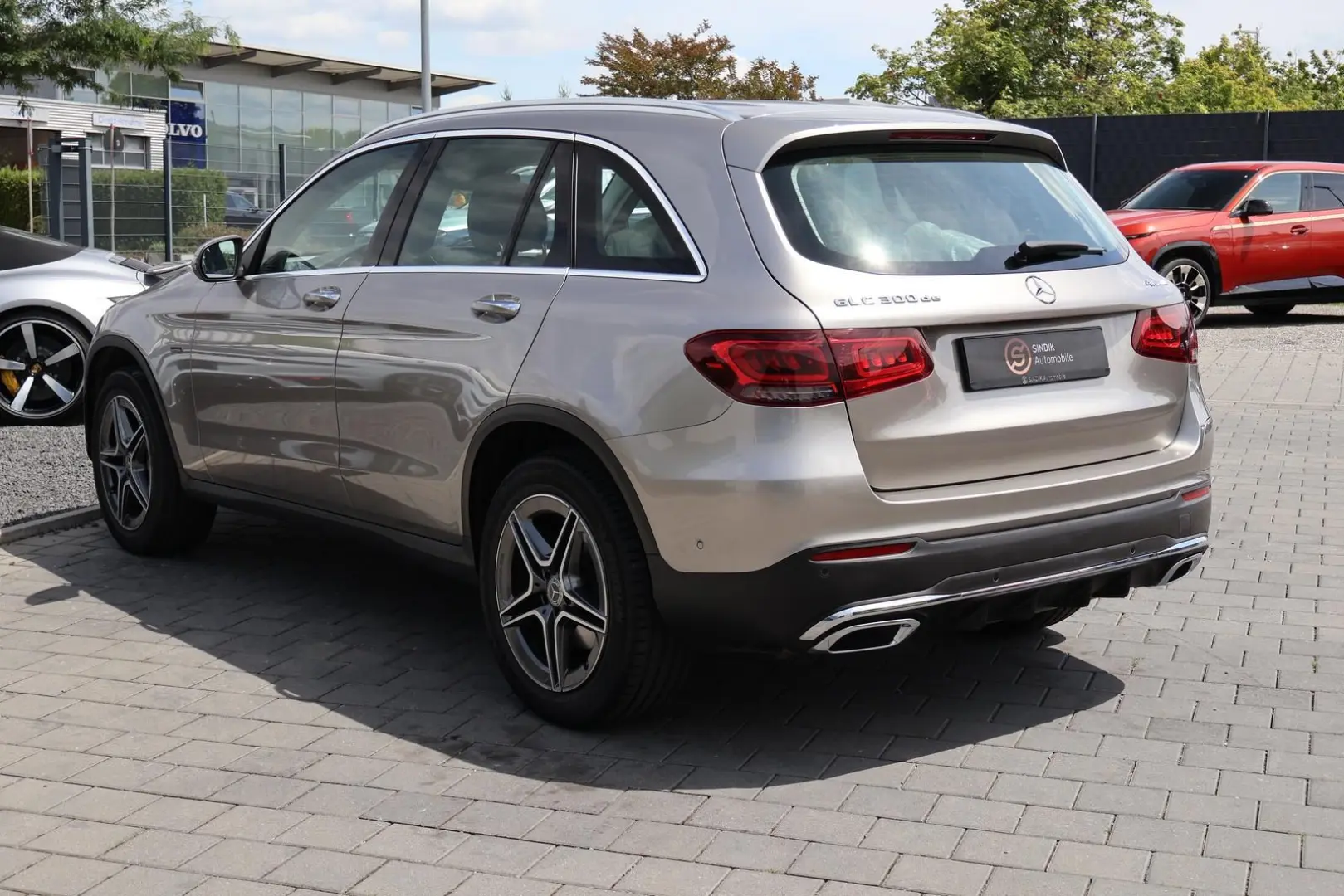 GLC 300 de 4M AMG-KeylessGo-Distronic-Kamera