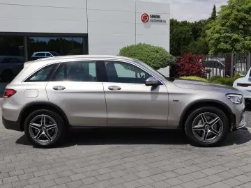 GLC 300 de 4M AMG-KeylessGo-Distronic-Kamera