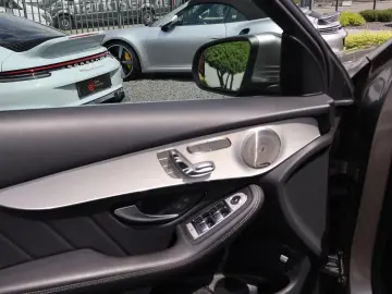 GLC 300 de 4M AMG-KeylessGo-Distronic-Kamera