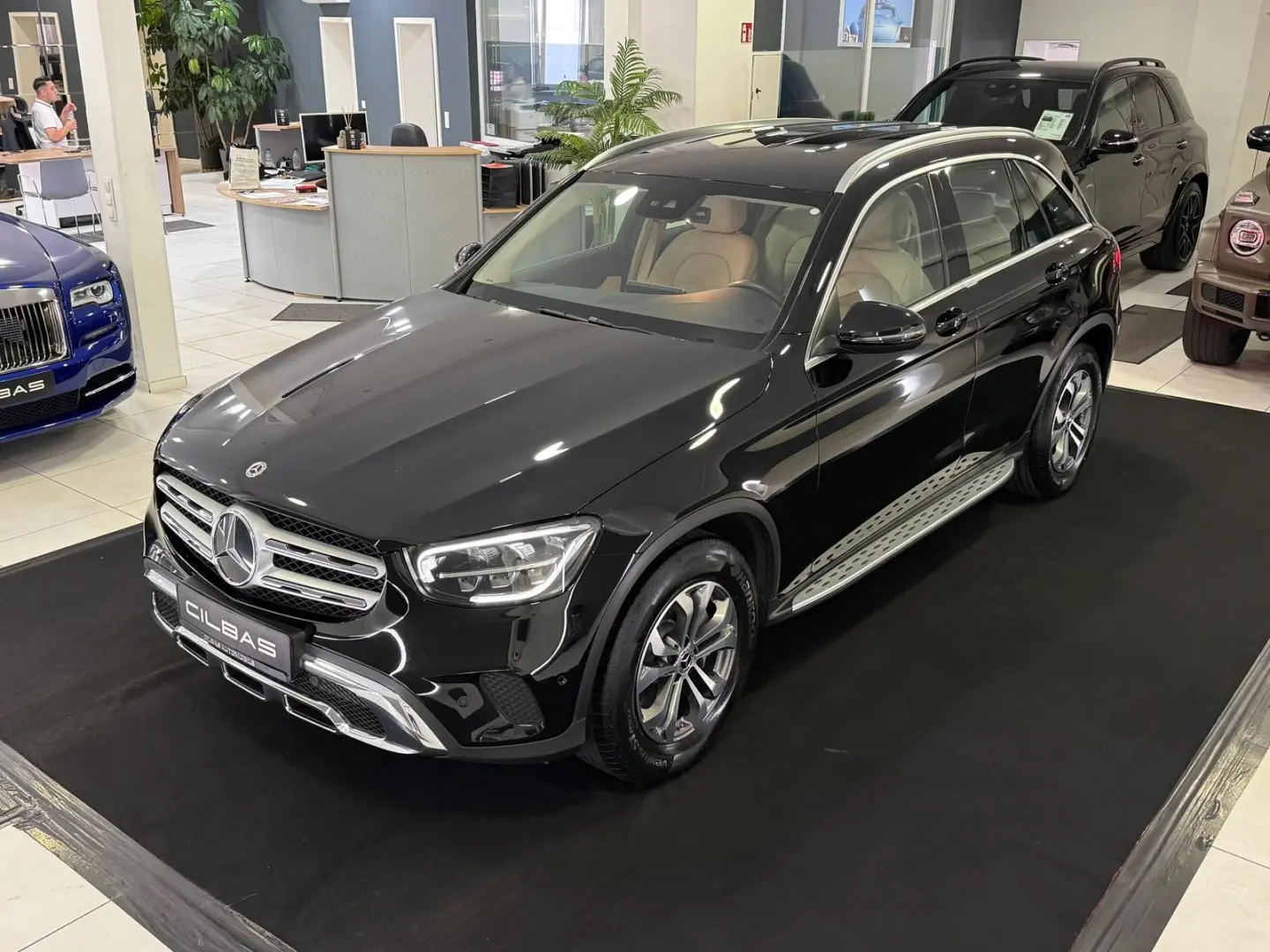 GLC 300 d 4M 9G *LEDER-BEIGE*KAM*LED*NAVI*DAB*
