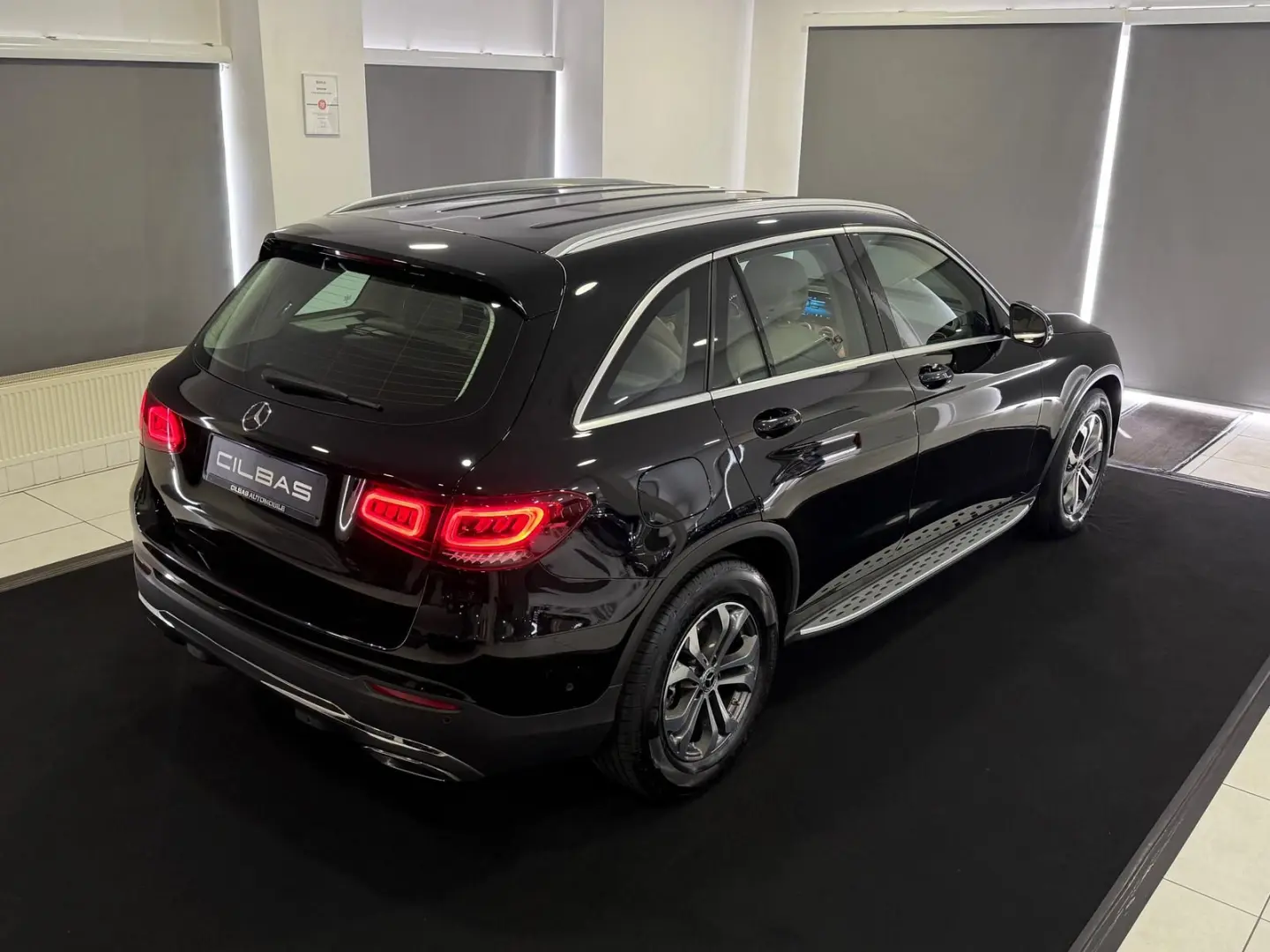 GLC 300 d 4M 9G *LEDER-BEIGE*KAM*LED*NAVI*DAB*
