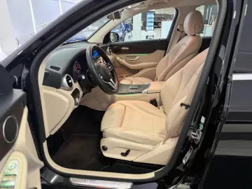GLC 300 d 4M 9G *LEDER-BEIGE*KAM*LED*NAVI*DAB*