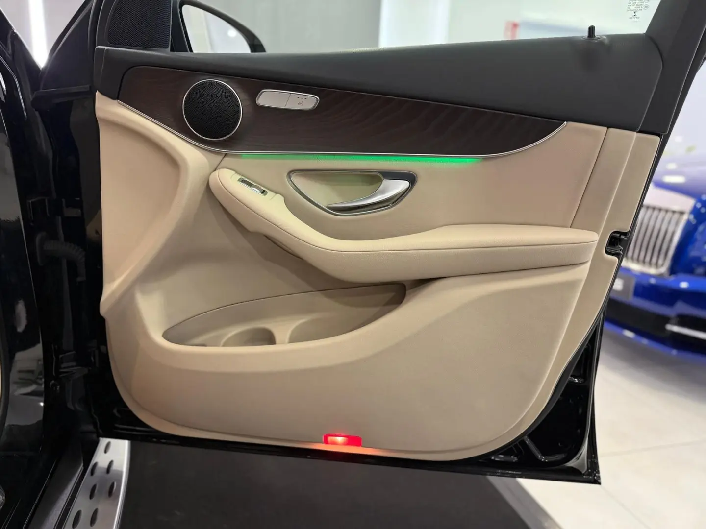 GLC 300 d 4M 9G *LEDER-BEIGE*KAM*LED*NAVI*DAB*