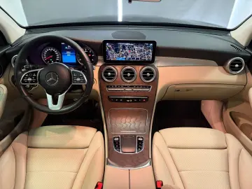 GLC 300 d 4M 9G *LEDER-BEIGE*KAM*LED*NAVI*DAB*