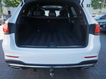 GLC 400d 4Matic AMG Pano HPLED AHK Distr Burmest