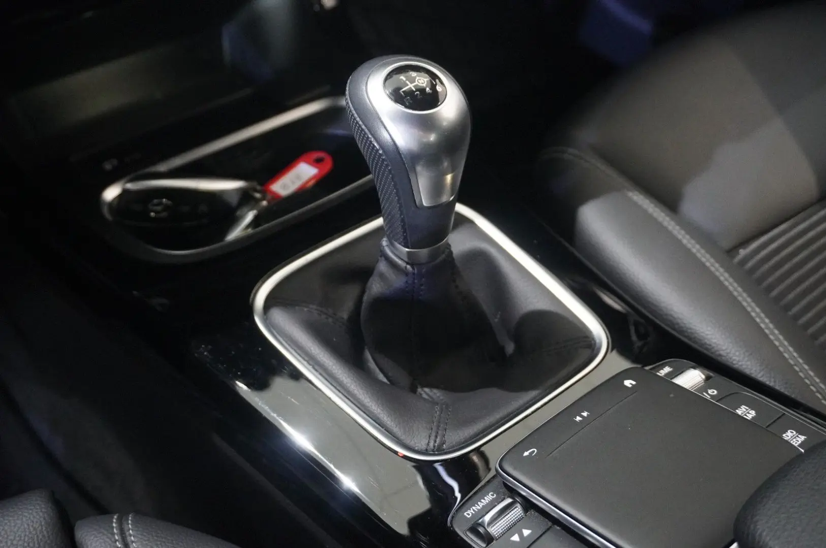 CLA 200 COUPE PROGRESSIVE NAVI/LED/KAMERA/VIRTU.