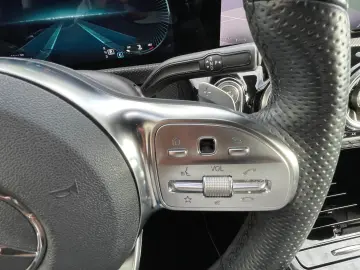 CLA 180 Edition AMG line / Widescreen / 19 Zoll*