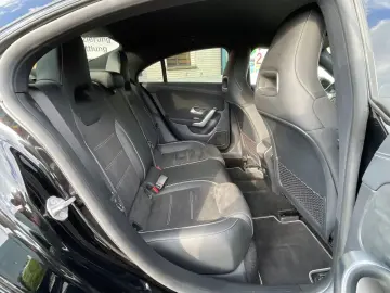 CLA 180 Edition AMG line / Widescreen / 19 Zoll*