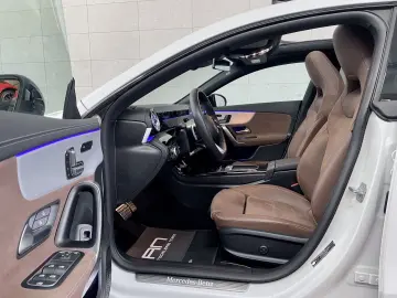 CLA 180 AMG Line Premium Plus - Full Package
