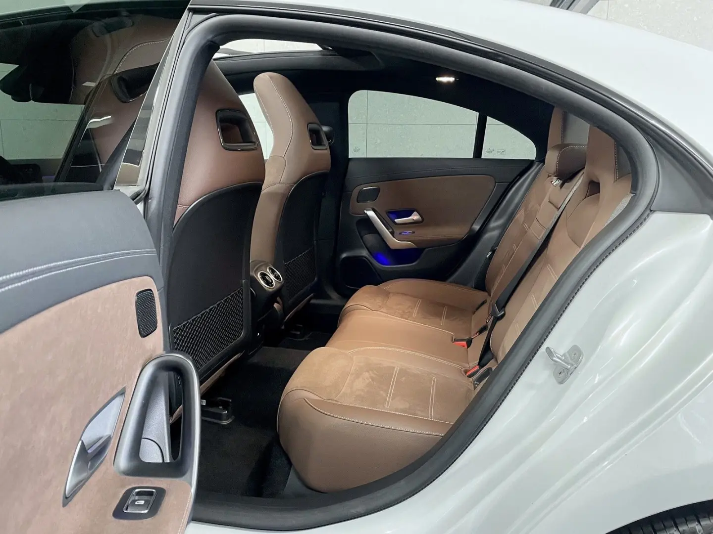 CLA 180 AMG Line Premium Plus - Full Package