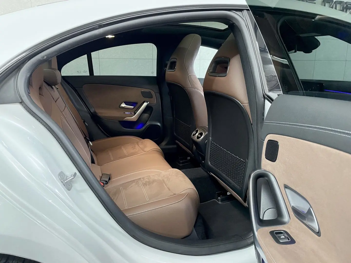CLA 180 AMG Line Premium Plus - Full Package