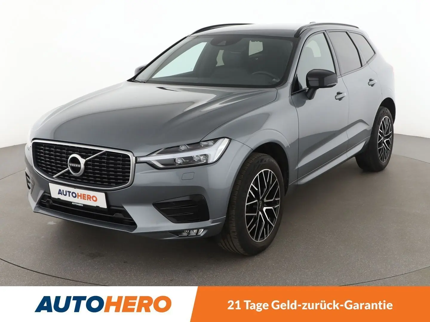 XC60 2.0 T4 R Design 2WD*NAVI*TEMPO*PDC*SHZ*ALU*