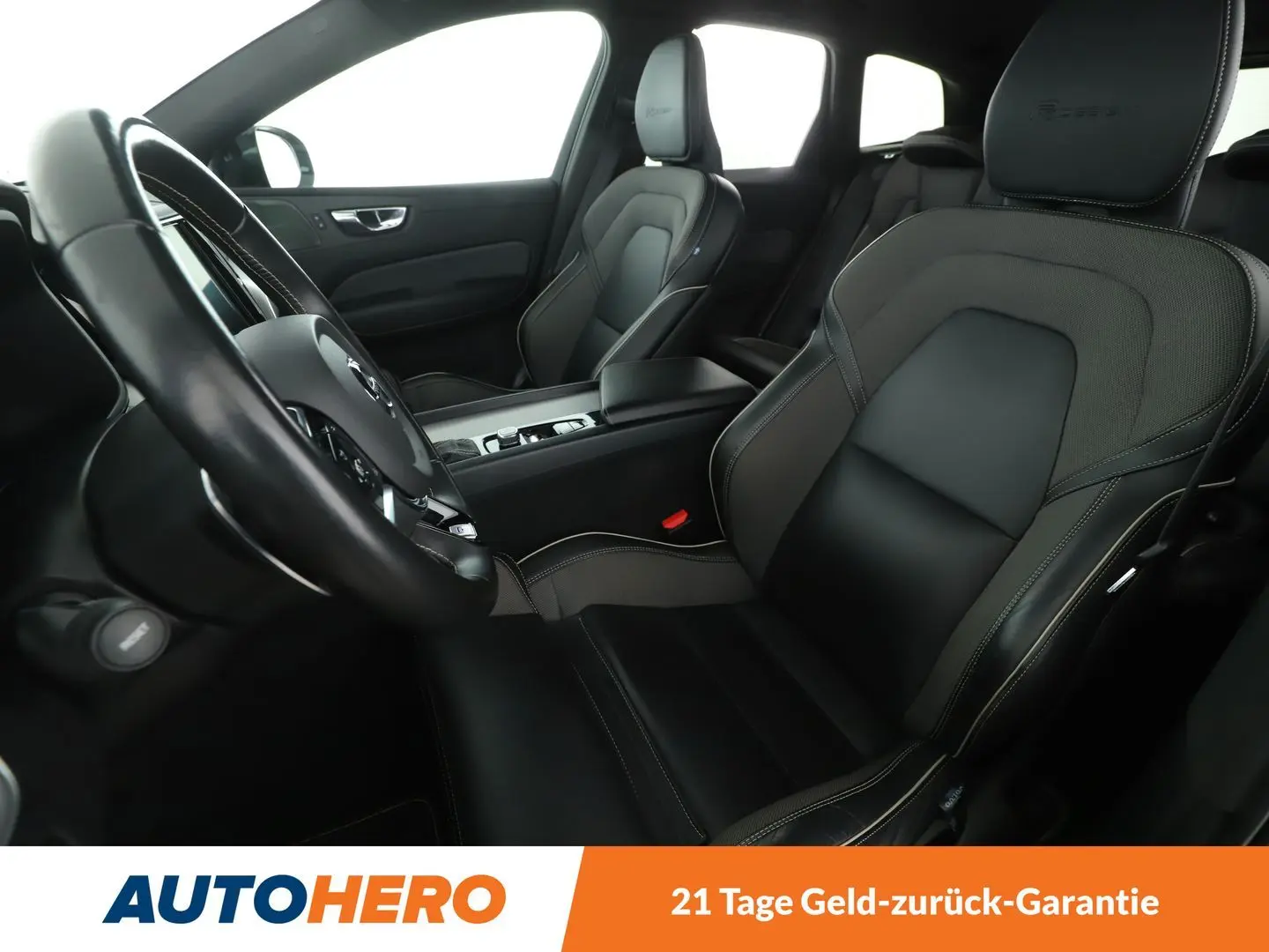 XC60 2.0 T4 R Design 2WD*NAVI*TEMPO*PDC*SHZ*ALU*