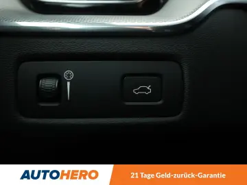 XC60 2.0 T4 R Design 2WD*NAVI*TEMPO*PDC*SHZ*ALU*