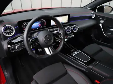 CLA 200 AMG Aut7 | 164PK | Pano | Burmester | Ke