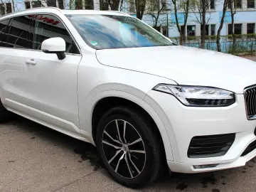 XC 90 Pro AWD LEDER* NAVI* LED*PANORAMA* KAMERA
