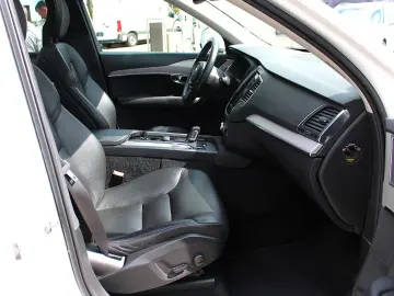 XC 90 Pro AWD LEDER* NAVI* LED*PANORAMA* KAMERA