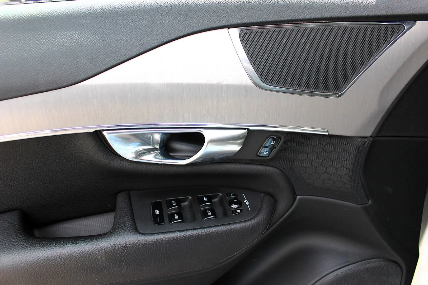 XC 90 Pro AWD LEDER* NAVI* LED*PANORAMA* KAMERA