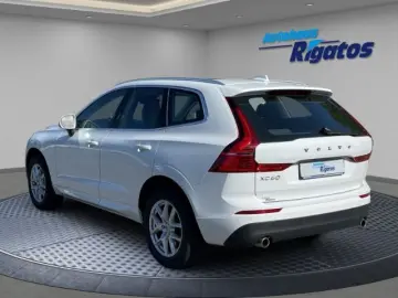 XC60 T4 2WD Monentum Pro Autom. Schiebedach, Nav