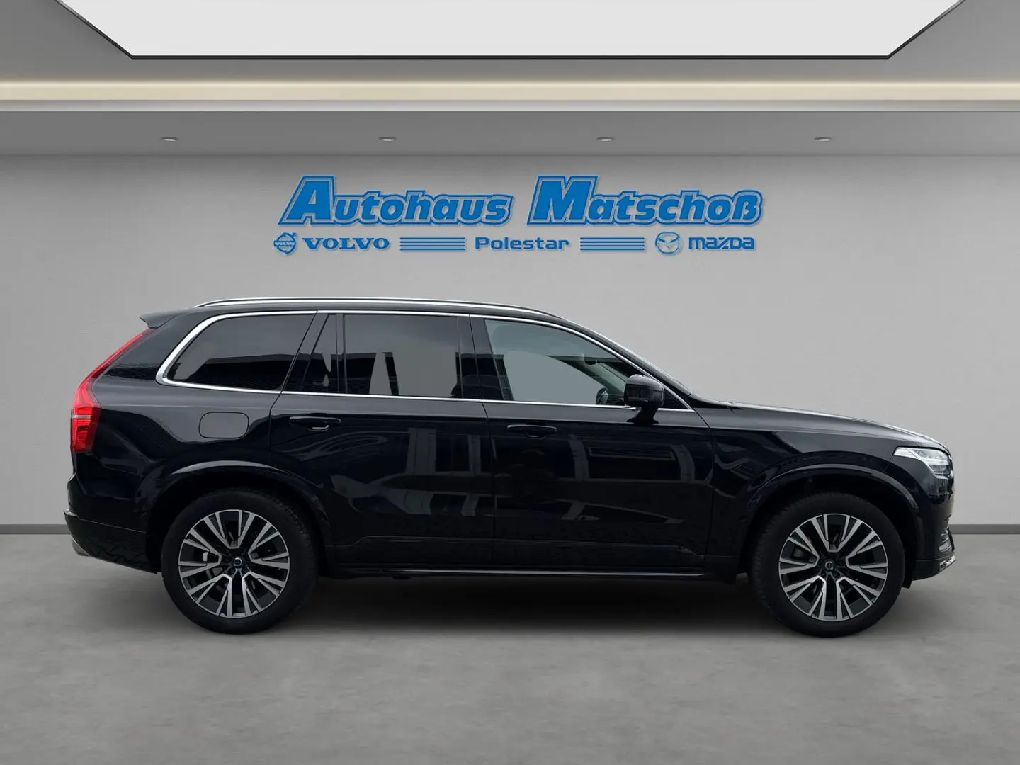 XC90 Momentum Pro B5D AWD StandHZG H&K Navi Lede