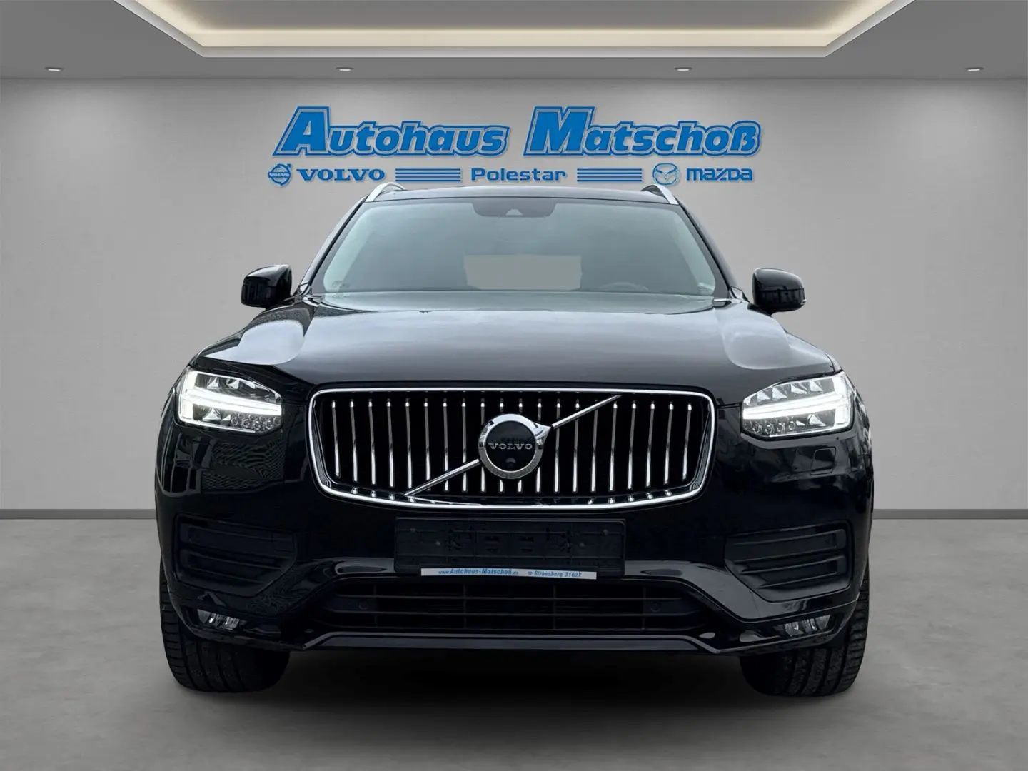 XC90 Momentum Pro B5D AWD StandHZG H&K Navi Lede
