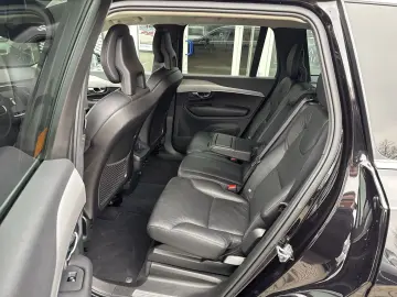 XC90 Momentum Pro B5D AWD StandHZG H&K Navi Lede