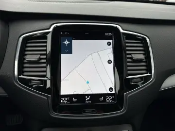 XC90 Momentum Pro B5D AWD StandHZG H&K Navi Lede