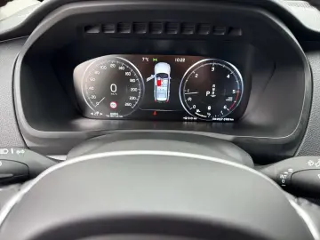 XC90 Momentum Pro B5D AWD StandHZG H&K Navi Lede