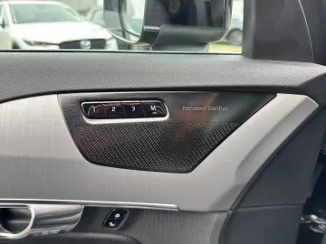 XC90 Momentum Pro B5D AWD StandHZG H&K Navi Lede