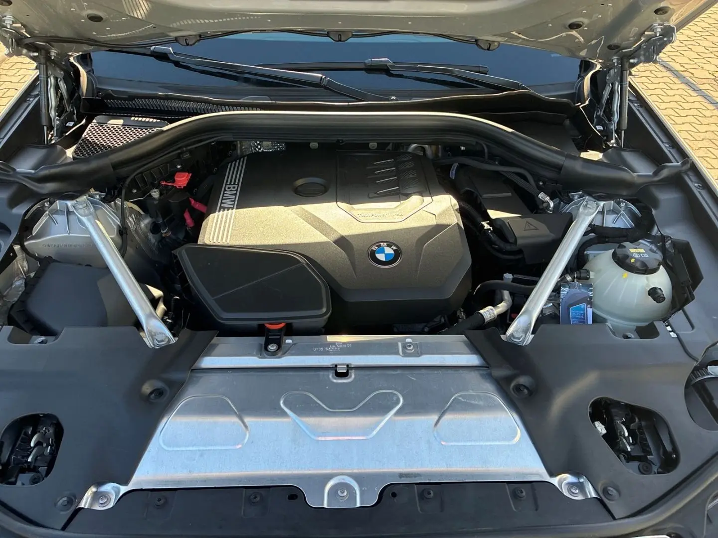 X4 xDrive20i M SPORT HUD 21 ZOLL PANODACH 360GRA