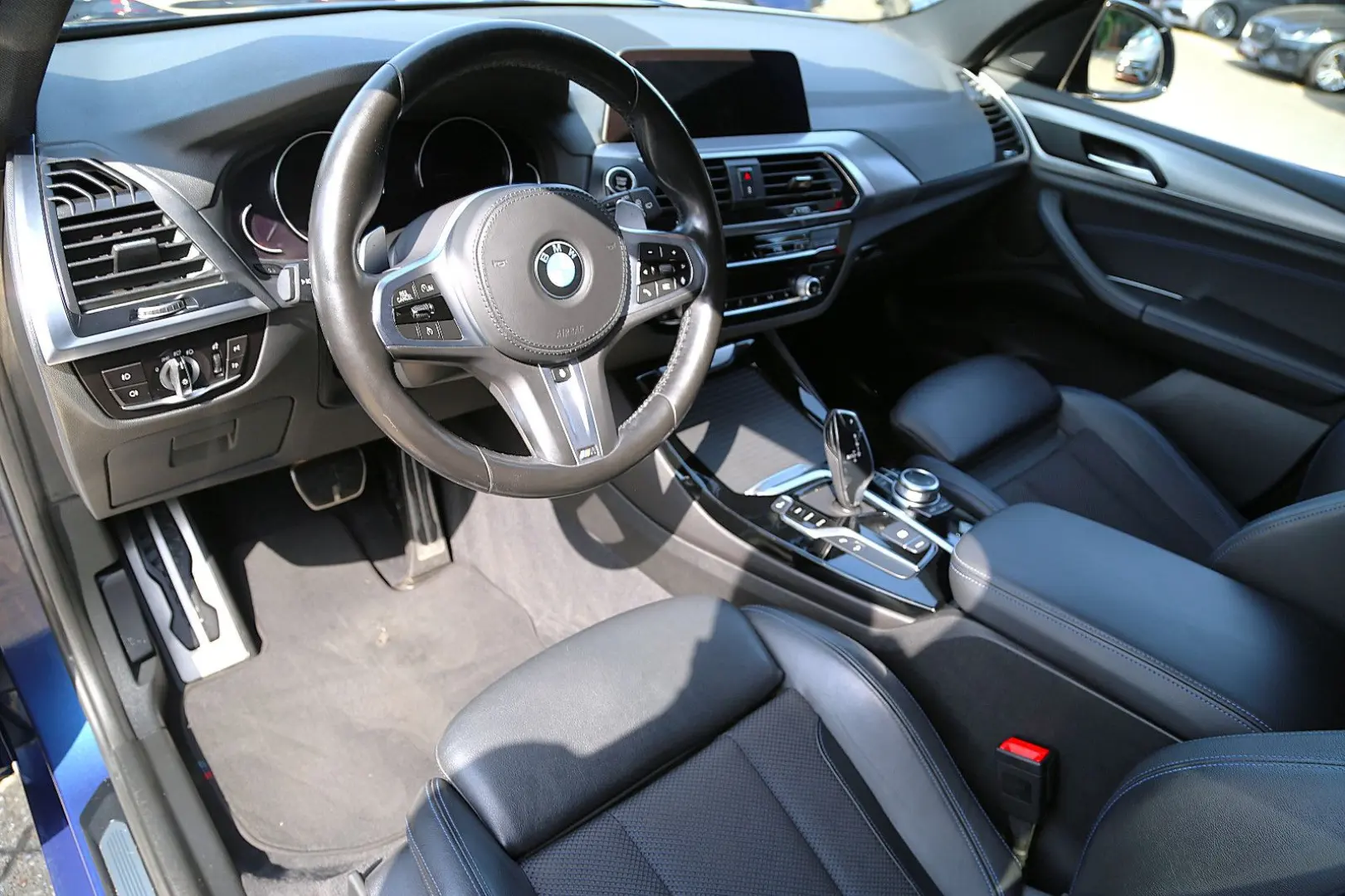 X3 xDrive 20 i M Sport Navi LED AHK HiFi Kamera