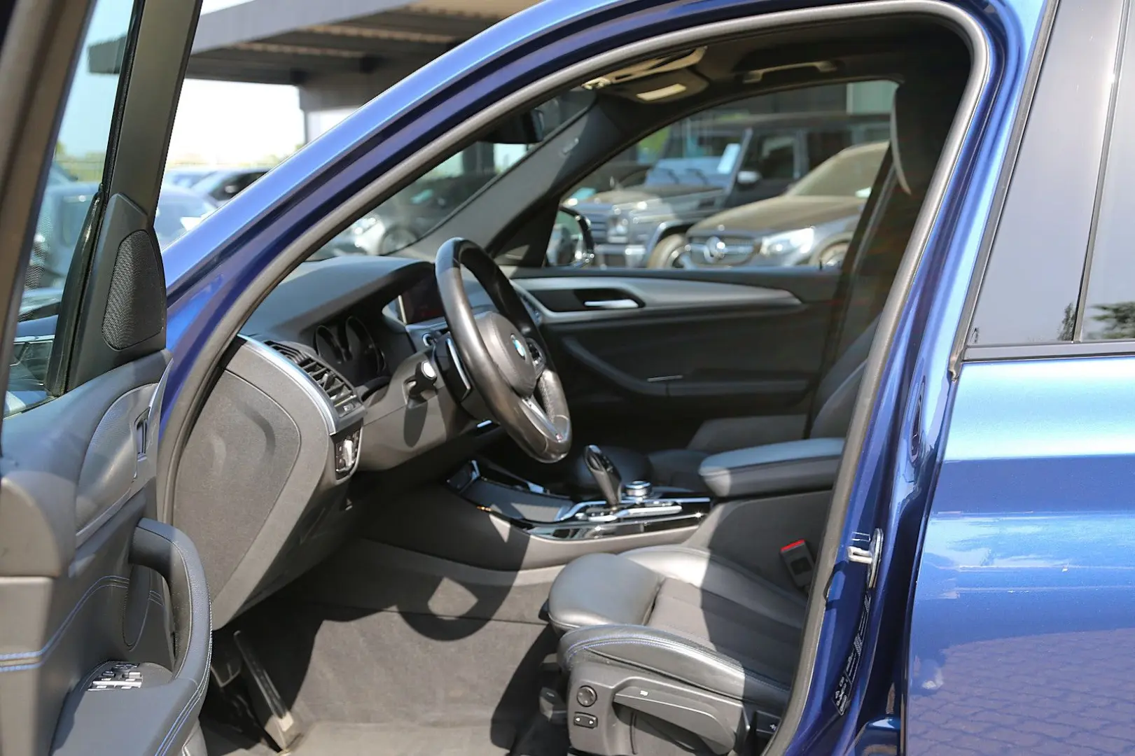 X3 xDrive 20 i M Sport Navi LED AHK HiFi Kamera