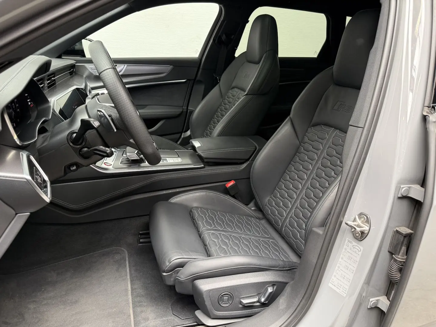 RS6 4.0 TFSI qu./RS-Dynamik/Sportabg/MATRIX/PANO