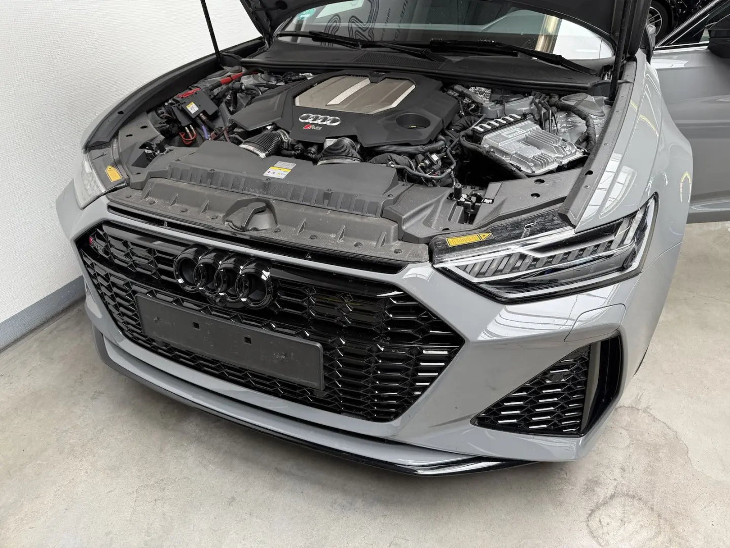 RS6 4.0 TFSI qu./RS-Dynamik/Sportabg/MATRIX/PANO