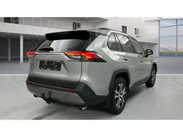 RAV 4 4x2 2.0 Valvematic AHK WR LED Kamera PDC