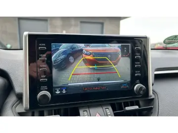 RAV 4 4x2 2.0 Valvematic AHK WR LED Kamera PDC