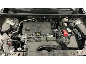 RAV 4 4x2 2.0 Valvematic AHK WR LED Kamera PDC