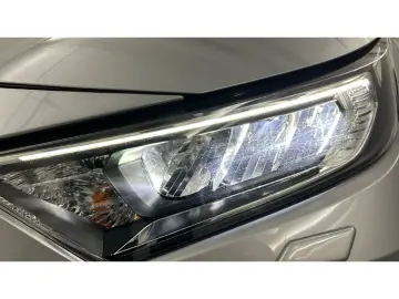 RAV 4 4x2 2.0 Valvematic AHK WR LED Kamera PDC