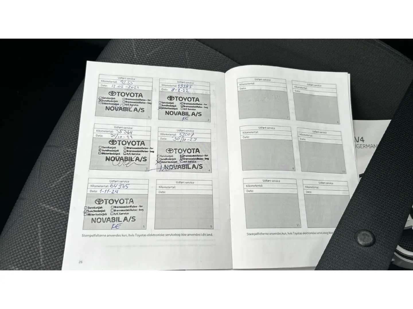 RAV 4 4x2 2.0 Valvematic AHK WR LED Kamera PDC
