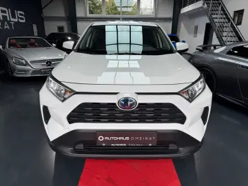 RAV4 Hybrid 4x2 1-Hand/R-Kamera/ACC/LED/MM-Touch